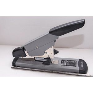 Swingline Stock # 39005 Heavy Duty Stapler Very Good